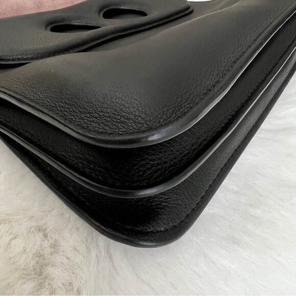 JW Anderson Medium Pierce Bag Black - Picture 13 of 16